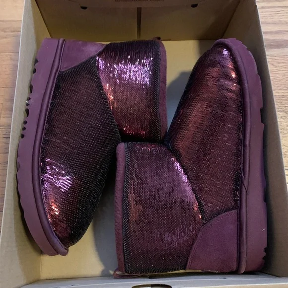 Maroon Girls Glitters Uggs size 5 - Picture 4 of 6